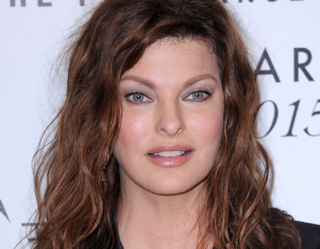 Linda Evangelista at arrivals for The Fragrance Foundation Awards, Alice Tully Hall at Lincoln Center, New York, NY June 17, 2015., Image: 250267473, License: Rights-managed, Restrictions: For usage credit please use; Kristin Callahan/Everett Collection, Model Release: no, Credit line: Profimedia, Everett