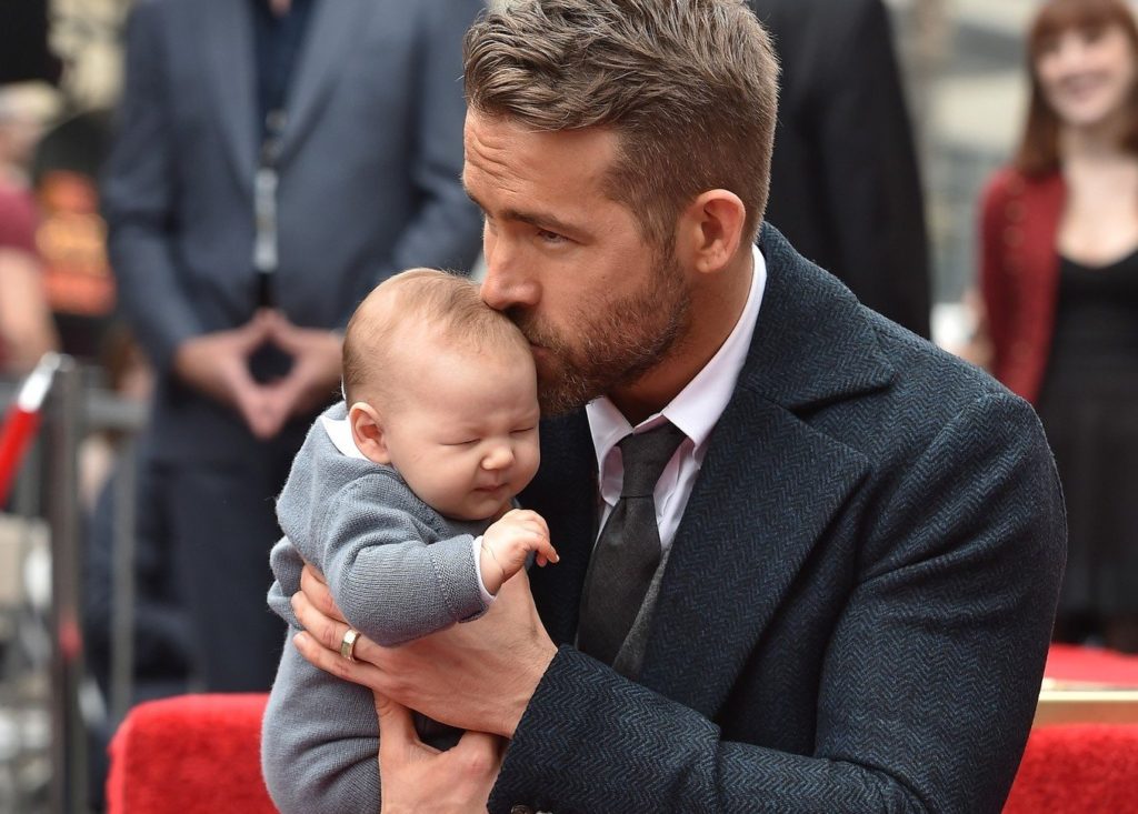 Ryan Reynolds honored with star on the Hollywood Walk of Fame. Hollywood, California. Pictured: Ryan Reynolds and daughter. EVENT December 15, 2016 Job: 161215A1, Image: 308646231, License: Rights-managed, Restrictions: 000, Model Release: no, Credit line: Profimedia, Bauer Griffin