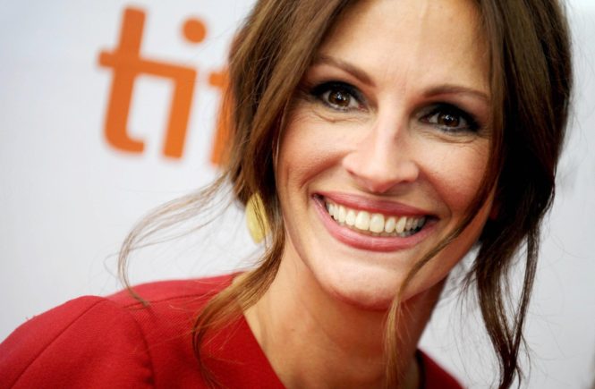 Julia Roberts at the premiere of "August: Osage County" at The Toronto Film Festival. (Canada), Image: 171694430, License: Rights-managed, Restrictions: , Model Release: no, Credit line: Profimedia, StarMax