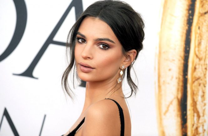 une 6, 2016 - New York, New York, USA - Emily Ratajkowski attends the 2016 CFDA Fashion Awards at the Hammerstein Ballroom on June 6, 2016 in New York City., Image: 289262706, License: Rights-managed, Restrictions: , Model Release: no, Credit line: Profimedia, Zuma Press - Entertaiment
