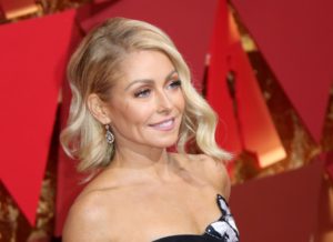 Kelly Ripa walking on the red carpet during the 89th Academy Awards ceremony, presented by the Academy of Motion Picture Arts and Sciences, held at the Dolby Theatre in Hollywood, California on February 26, 2017., Image: 322548186, License: Rights-managed, Restrictions: *** World Rights ***, Model Release: no, Credit line: Profimedia, SIPA USA