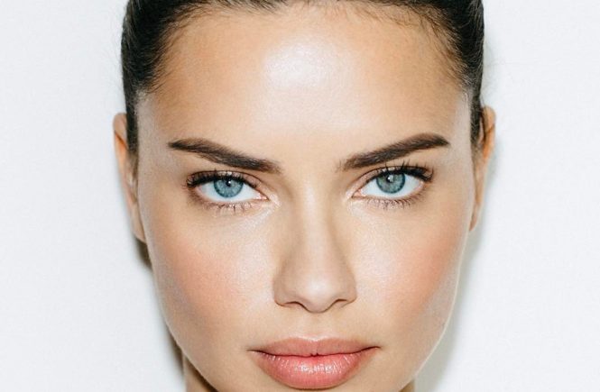 Brazilian fashion model Adriana Lima as ambassador for Maybelline 2017 collections., Image: 339498124, License: Rights-managed, Restrictions: EDITORIAL USE ONLY, Model Release: no, Credit line: Profimedia, Balawa Pi