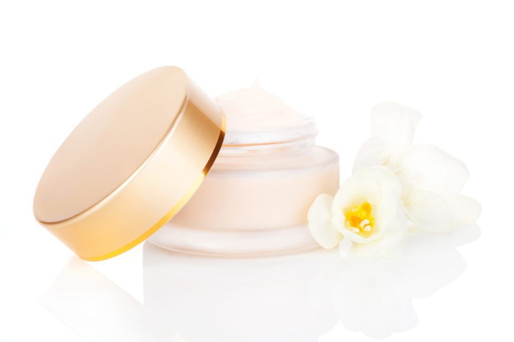 Luxurious cosmetic background. Cream in jar with blossom isolated on white background. Feminine skin care concept., Image: 191027000, License: Rights-managed, Restrictions: , Model Release: no, Credit line: Profimedia, Martina Kováčová - com.ilustracni