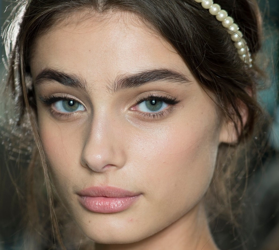 FOR EDITORIAL USE ONLY. Dolce and Gabbana Backstage Milan Ready to Wear. Autumn/Winter 2015. American model Taylor Hill. ADDITIONAL IMAGES AVAILABLE ON REQUEST., Image: 235100249, License: Rights-managed, Restrictions: , Model Release: no, Credit line: Anthea Simms / Camerapress / Profimedia