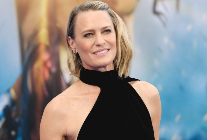 ** RIGHTS: WORLDWIDE EXCEPT IN FRANCE ** Hollywood, CA - Stars arrive to the premiere of "Wonder Woman" held at Pantages Theater. Pictured: Robin Wright BACKGRID USA 25 MAY 2017 USA: +1 310 798 9111 / usasales@backgrid.com UK: +44 208 344 2007 / uksales@backgrid.com *UK Clients - Pictures Containing Children Please Pixelate Face Prior To Publication*, Image: 333614392, License: Rights-managed, Restrictions: , Model Release: no, Credit line: Profimedia, AKM-GSI