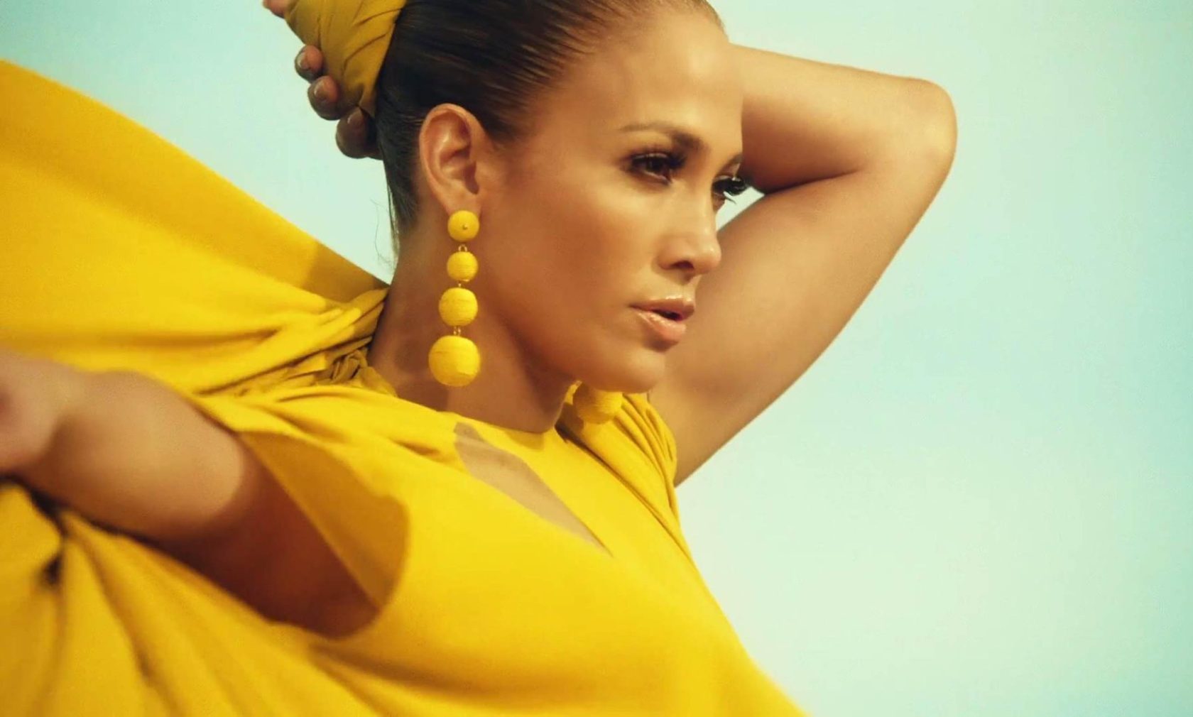 11-7-2017 Jennifer Lopez new music video "Ni TĂş Ni Yo" ft. Gente de Zona Pictured: Jennifer Lopez, Image: 341632920, License: Rights-managed, Restrictions: , Model Release: no, Credit line: Profimedia, Planet
