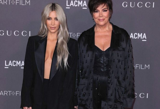 LOS ANGELES - NOVEMBER 4: Kim Kardashian and Kris Jenner at the 2017 LACMA Art + Film Gala at LACMA on November 4, 2017 in Los Angeles, California., Image: 354741903, License: Rights-managed, Restrictions: *** World Rights ***, Model Release: no, Credit line: Profimedia, SIPA USA