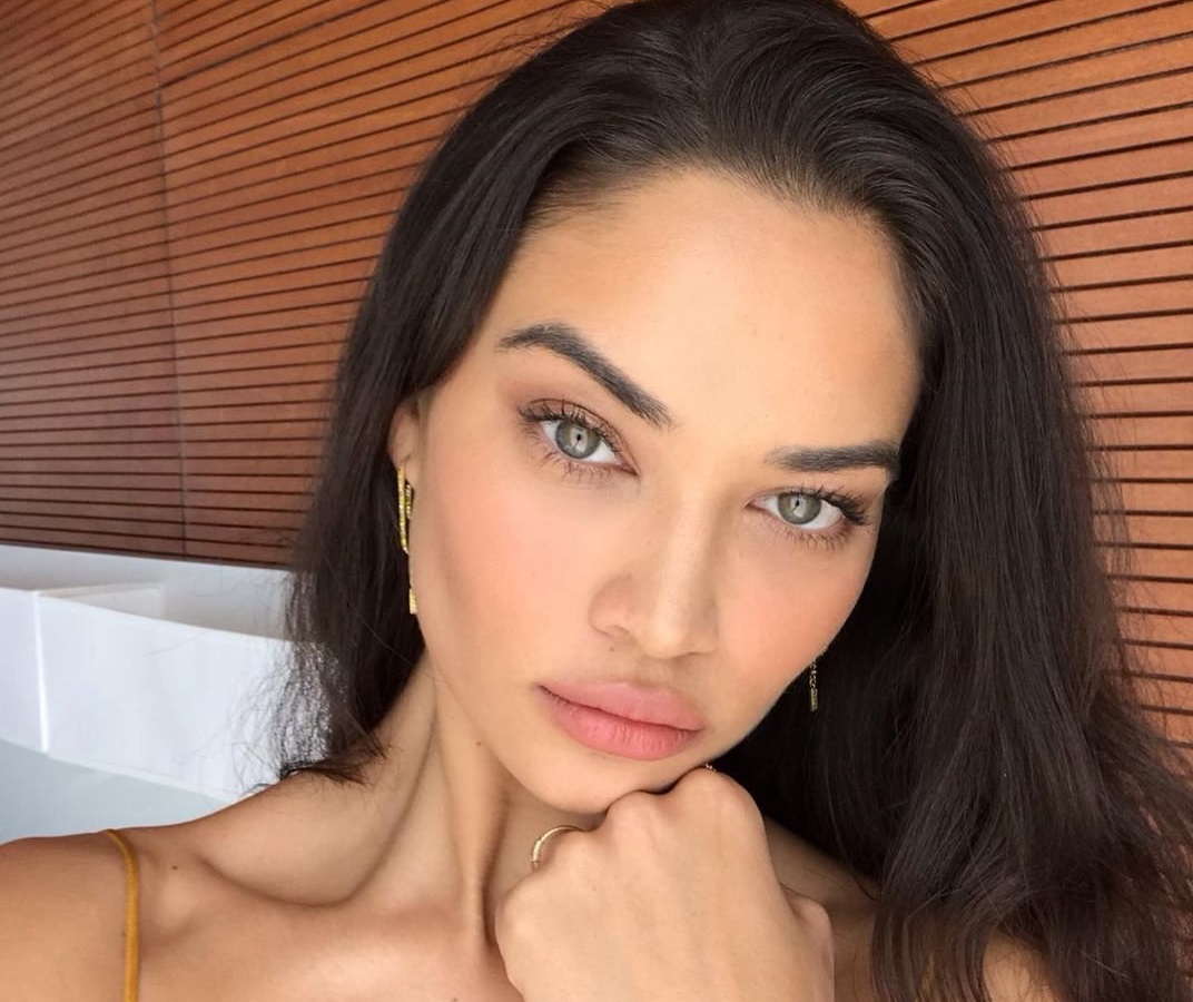 Shanina Shaik has posted a photo on Instagram with the following remarks: Canât stop staring at those ocean eyes â¤ï¸ Instagram, 2019-05-29 10:39:50. Photo supplied by insight media. Service fee applies. NICHT ZUR VERÃFFENTLICHUNG IN BÃCHERN UND BILDBÃNDEN! EDITORIAL USE ONLY! / MAY NOT BE PUBLISHED IN BOOKS AND ILLUSTRATED BOOKS! Please note: Fees charged by the agency are for the agencyâs services only, and do not, nor are they intended to, convey to the user any ownership of Copyright or License in the material. The agency does not claim any ownership including but not limited to Copyright or License in the attached material. By publishing this material you expressly agree to indemnify and to hold the agency and its directors, shareholders and employees harmless from any loss, claims, damages, demands, expenses (including legal fees), or any causes of action or allegation against the agency arising out of or connected in any way with publication of the material., Image: 439044442, License: Rights-managed, Restrictions: NICHT ZUR VERÃFFENTLICHUNG IN BÃCHERN UND BILDBÃNDEN! Please note additional conditions in the caption, Model Release: no, Credit line: Profimedia, Insight Media