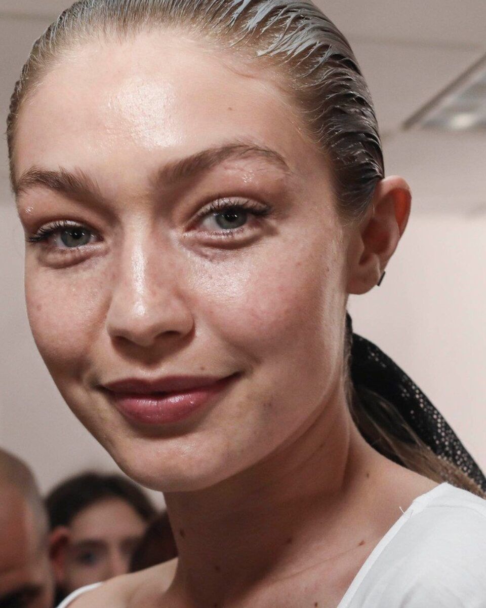 Dr. Željana Bolanča: Prva pomoć za kožu nakon novogodišnjeg dočeka