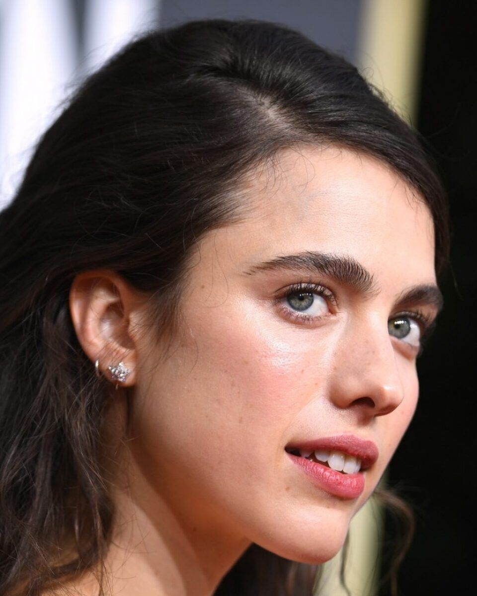 Kako laserski tretman može dugotrajno očistiti lice od akni i tragova akni?