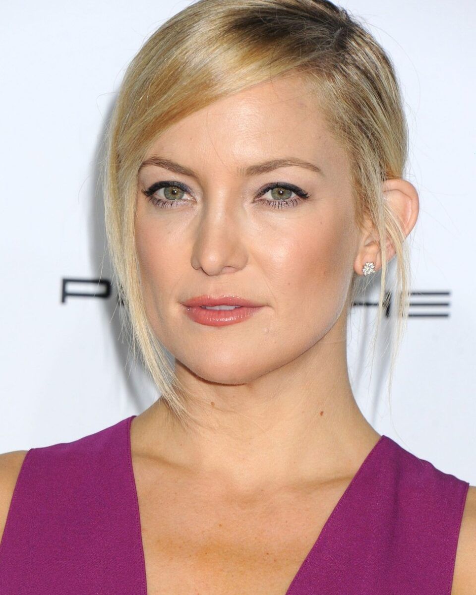 Odstojeće uši: kako izgleda zahvat otoplastike