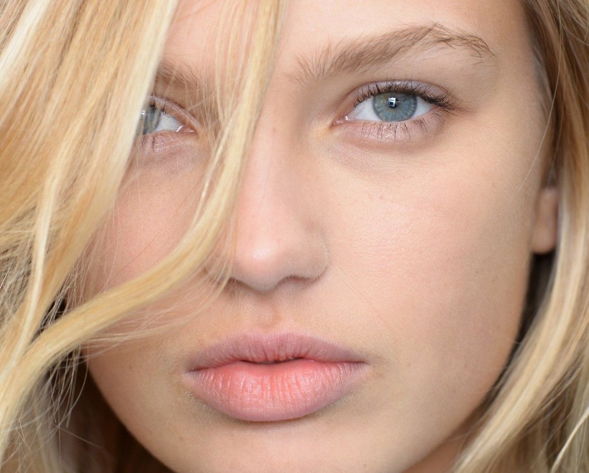 FOR EDITORIAL USE ONLY. Michael Kors Backstage New York Ready to Wear. Spring/Summer 2016. Dutch model Romee Strijd. ADDITIONAL IMAGES AVAILABLE ON REQUEST., Image: 305007197, License: Rights-managed, Restrictions: , Model Release: no, Credit line: Profimedia, TEMP Camerapress