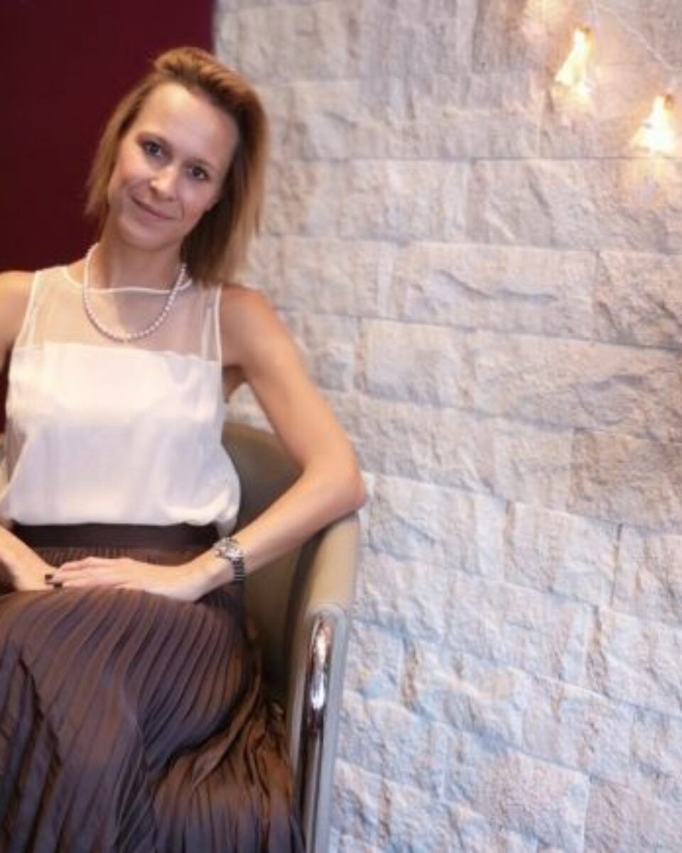 Dr. Rebeka Held: kako je biti jedna od rijetkih žena u plastičnoj kirurgiji u Hrvatskoj