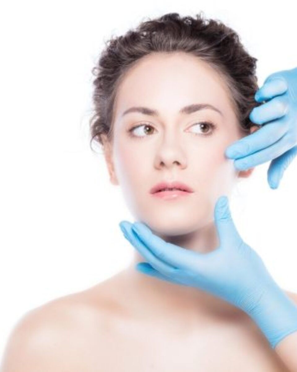 Što hrvatski estetski liječnici i psihologinja misle o zabrani filera i botoxa maloljetnicima?