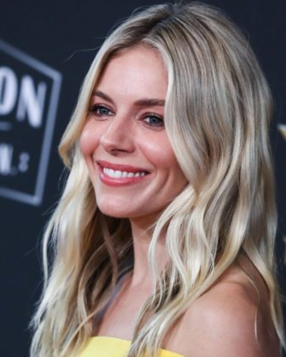 Kreme koje pariraju filerima – kako djeluju formule koje aktiviraju kolagen?