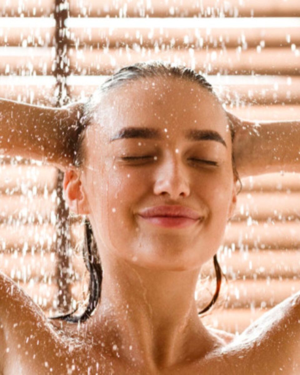 Tuširanje zimi – raskošna ulja za brzi jutarnji njegujući ritual