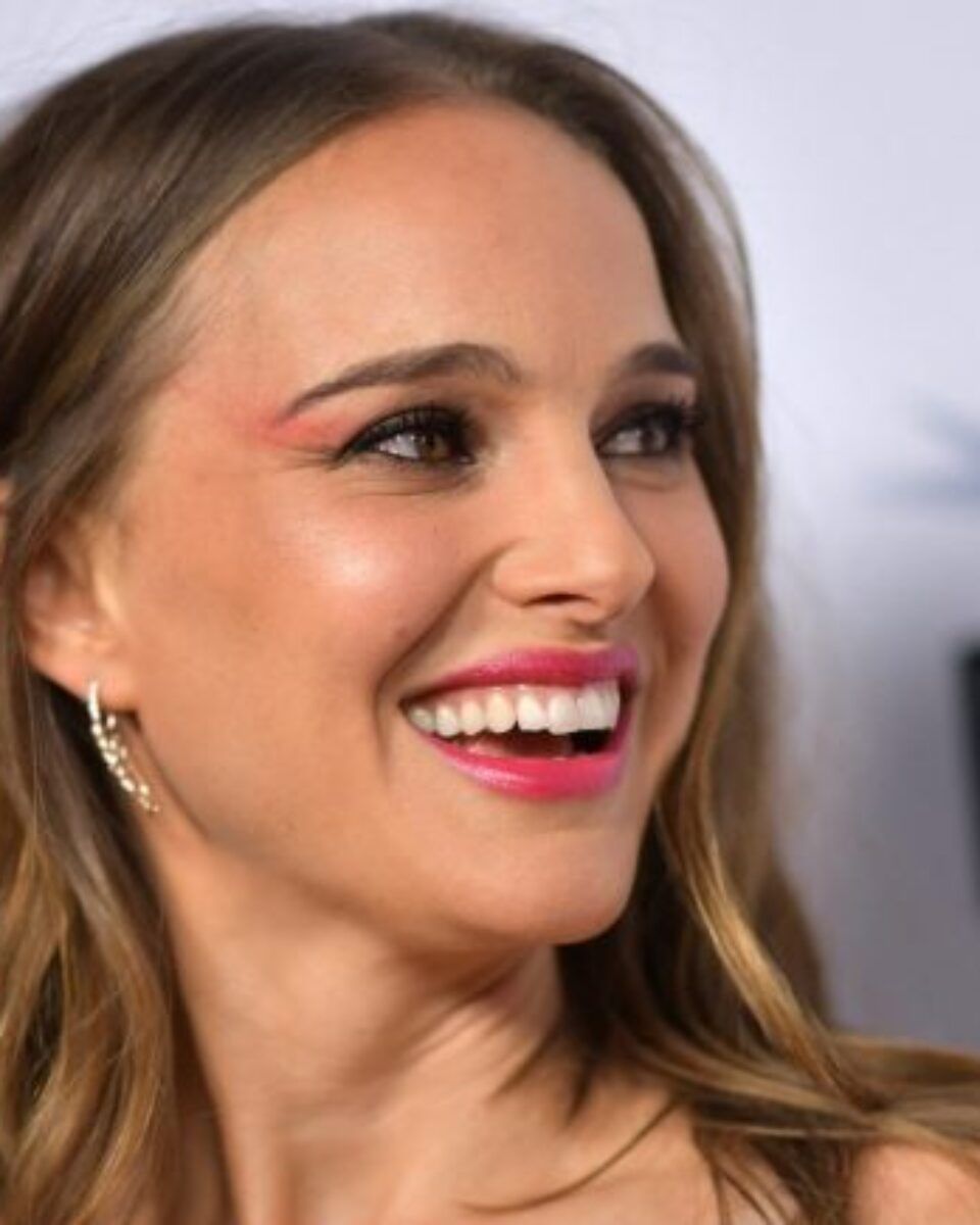 Poput anti-age tretmana: serum koji vidno pegla bore