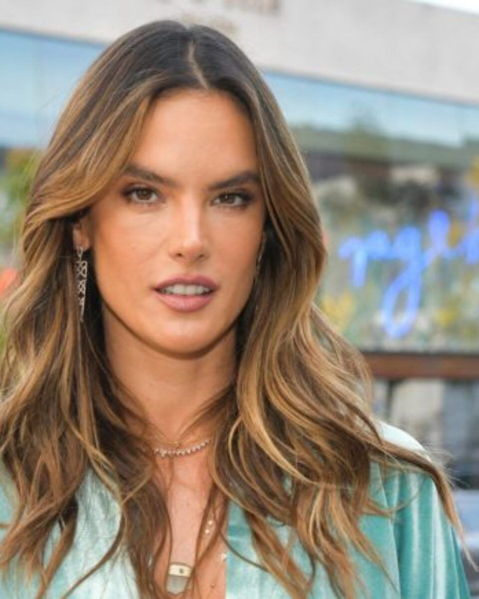 Dr. Nevia Delalle: Pomlađivanje uređajima nakon 40-e – što se isplati?