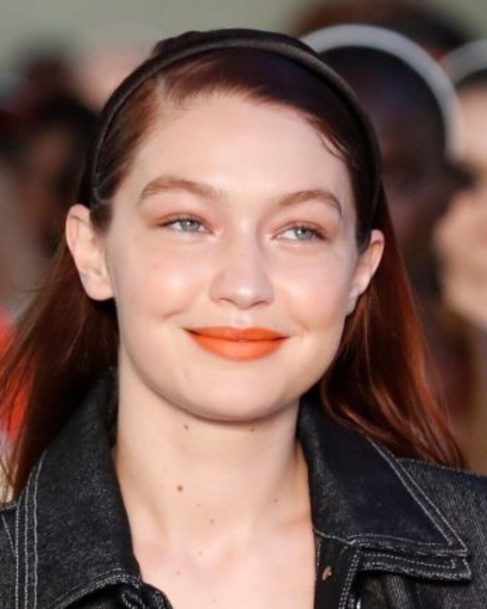 Hit formula sa samo 10 sastojaka koja oponaša sastav kože