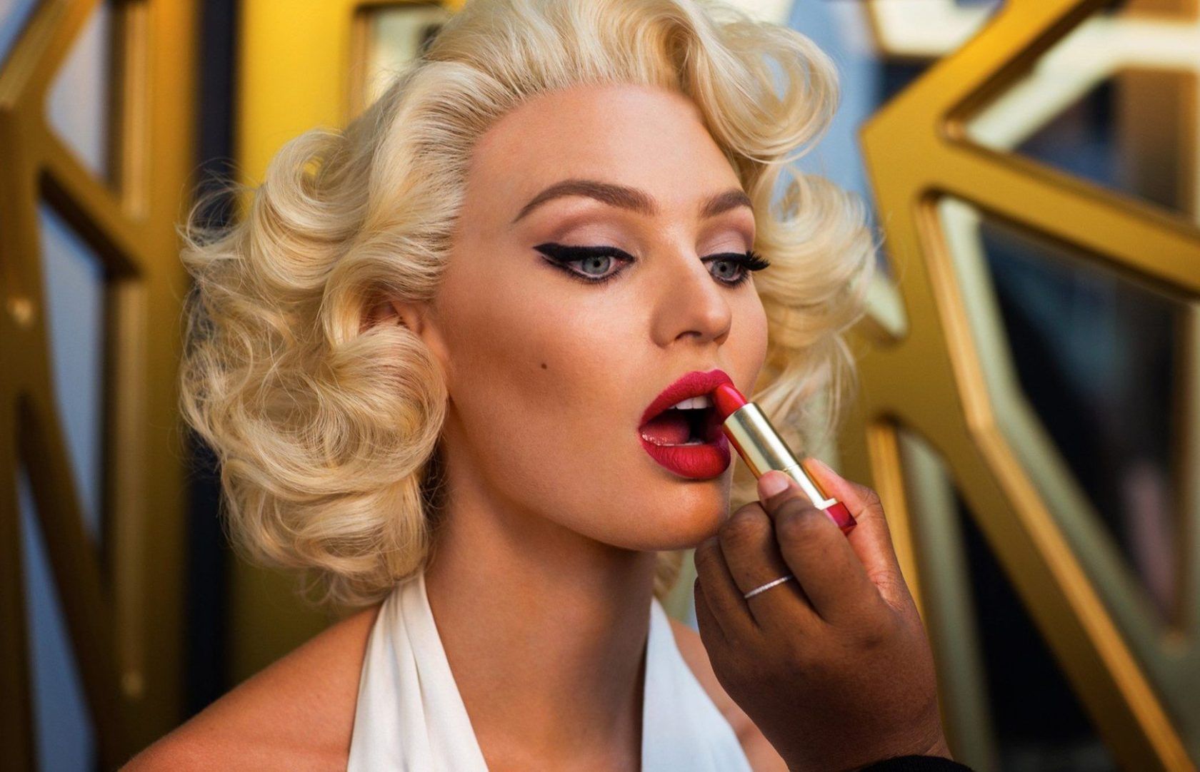 Candice Swanepoel as Marilyn Monroe in the behind the scenes pictures of the new ad campaign of Max Factor, Image: 238171733, License: Rights-managed, Restrictions: , Model Release: no, Credit line: Profimedia, Thunder Press