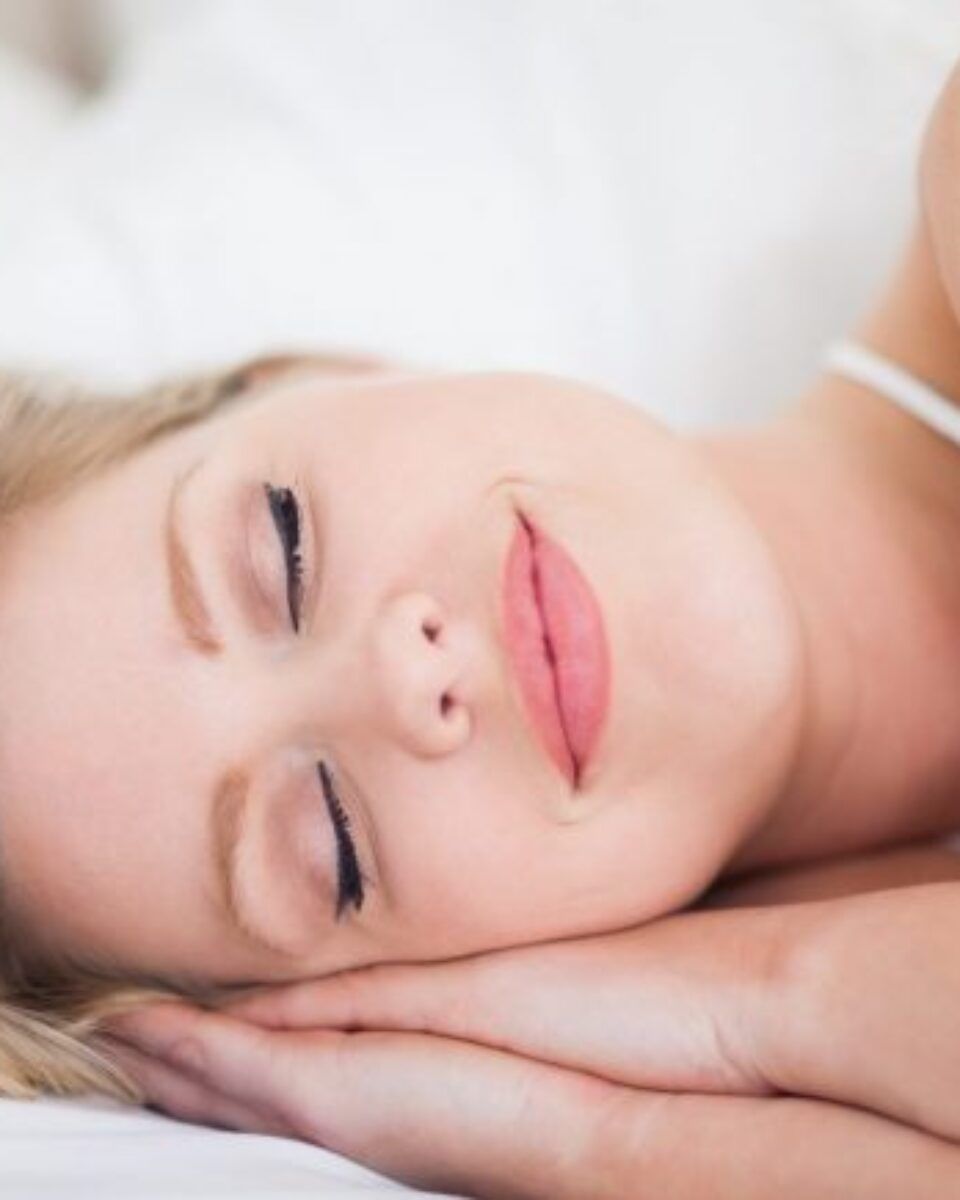 Kako manjak sna utječe na kožu i je li moguće popraviti štetu?