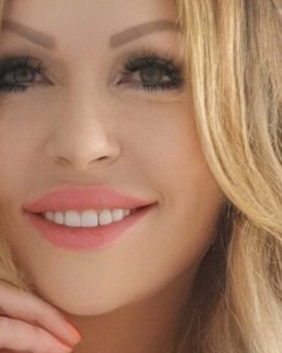 Dr. Maria Škornjak – kiparica koja kleše savršena lica