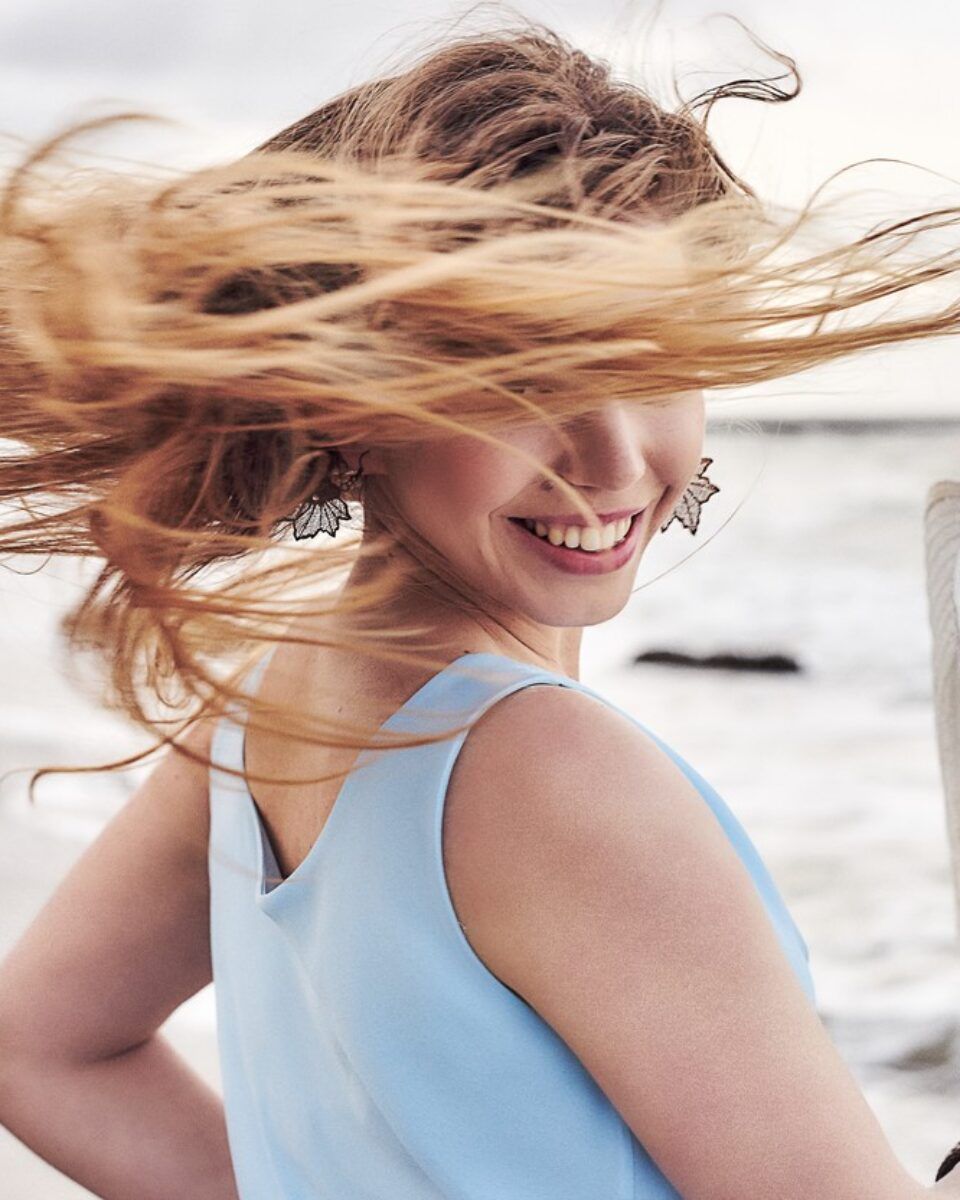 Možemo li izbjeći blijeđenje kose na suncu i pucanje vrhova?