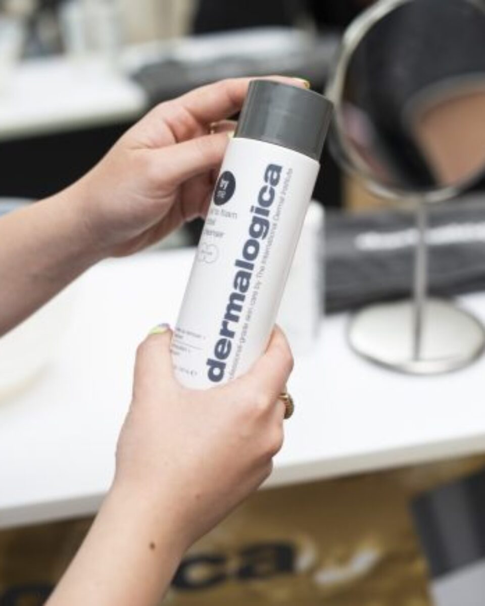 Oil To Foam Total Cleanser: Moć dvostrukog čišćenja u samo jednom Dermalogica proizvodu