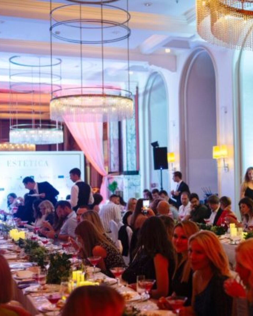 Doznajte tko su najbolji estetičari prema izboru čitatelja portala Estetica.hr!