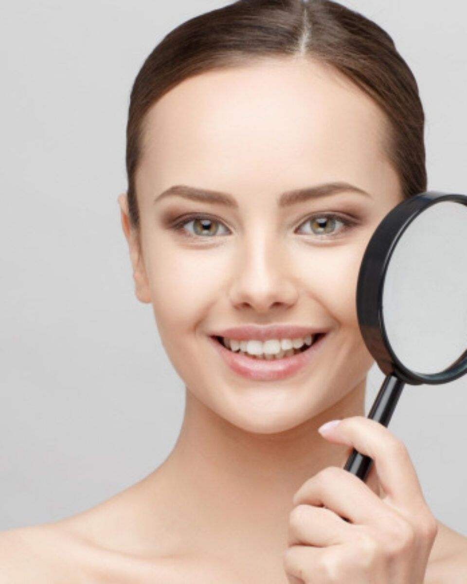 Misija: obračunati se s proširenim porama, ujednačiti ten i čuvati kožu od štetnih UV zraka. Da, moguće je!