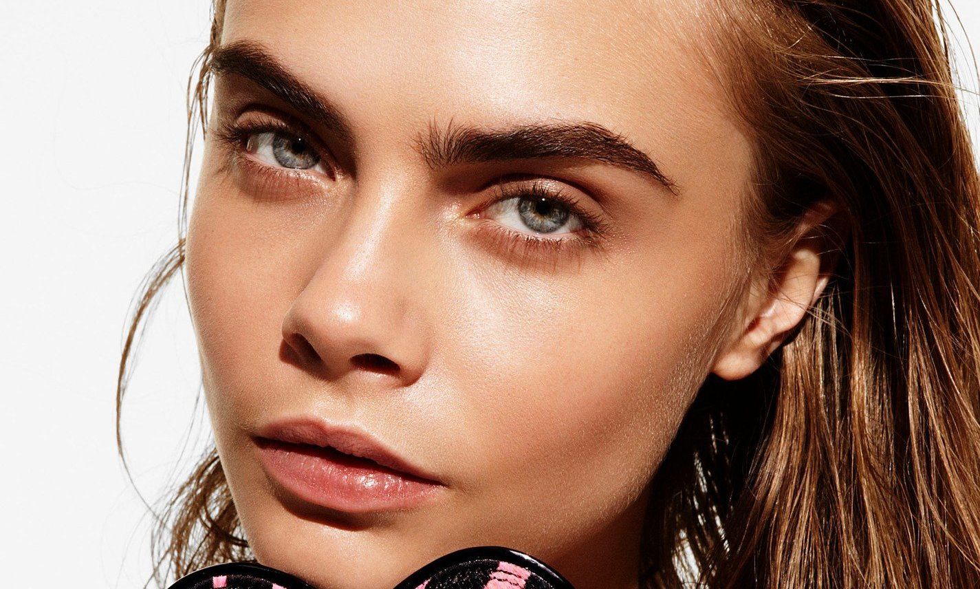 International top models as Poppy and Cara Delevingne, Doutzen Kroes, Edie Campbell and Stephanie Seymour, in the lookbook for Hogan Fall Winter 2013. EDITORIAL USE (HO) - 03/09/2013, Image: 171038235, License: Rights-managed, Restrictions: EDITORIAL USE ONLY / 10 pics. As the promotional pictures in this set are defined as 'Hands Out' (HO), the supplier can«t be considered responsible of subsequent sales or any other legal matter concerning to the material provided. These promotional pictures has been provided without Êany compromise between the parts and it is only under the responsibility of the recipient, who acknowledges the reception of these pictures as 'Hands Out'., Model Release: no, Credit line: Profimedia, Balawa Pics