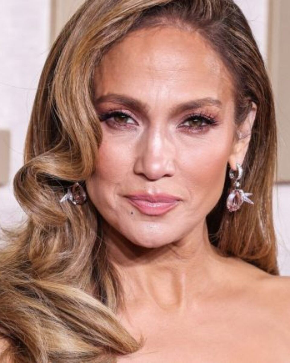 Ugledna riječka liječnica otkriva sve o tretmanu koji nazivaju jedinim neoperativnim faceliftingom!