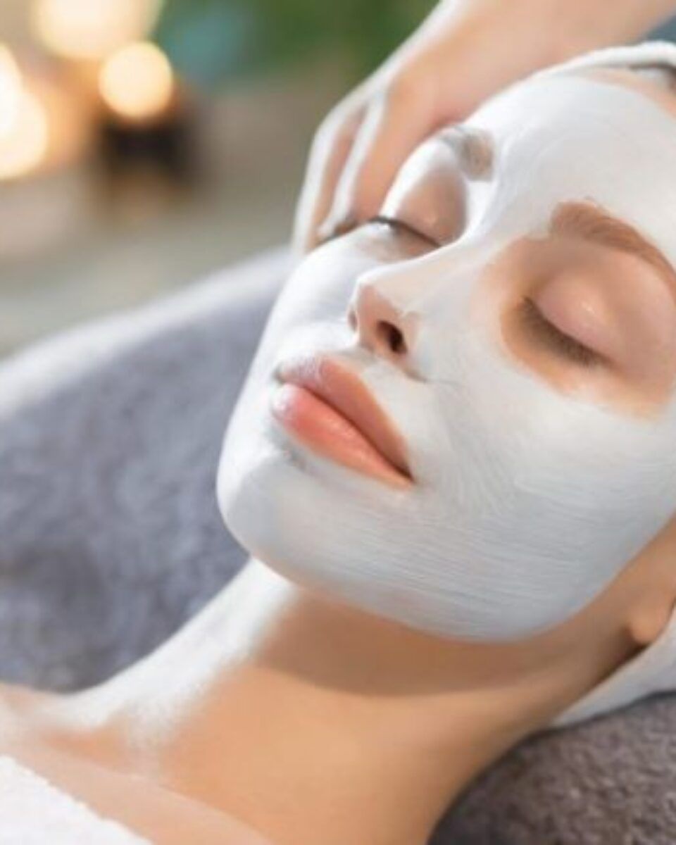 Maske za lice – najbrži i najučinkovitiji način za dodatnu njegu kože lica kod kuće