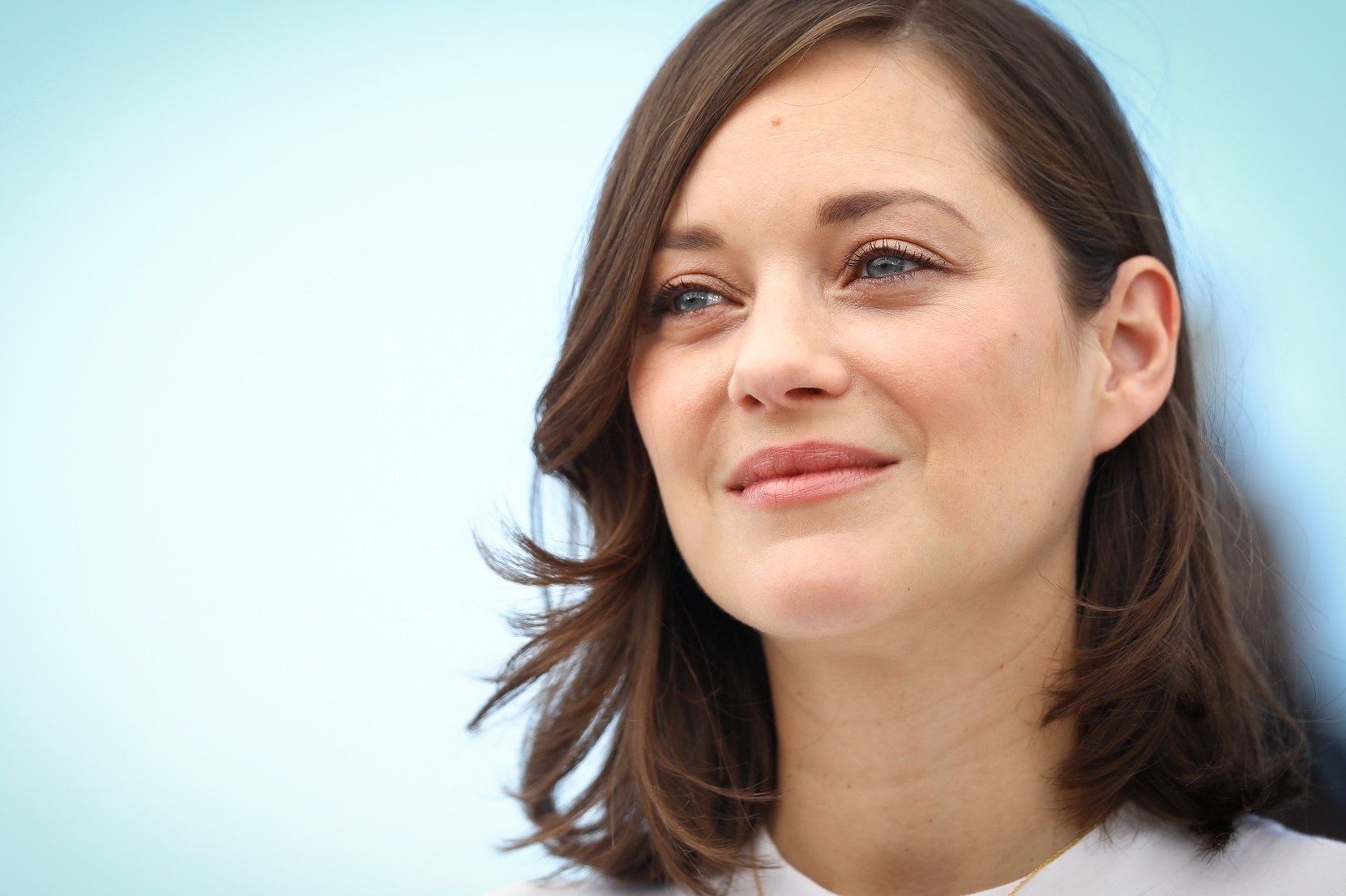 Marion Cotillard attends the 'Ismael's Ghosts (Les Fantomes d'Ismael)' photocall during the 70th annual Cannes Film Festival at Palais des Festivals on May 17, 2017 in Cannes, France., Image: 332564482, License: Rights-managed, Restrictions: Worldwide rights, Model Release: no, Credit line: Profimedia, Crystal pictures