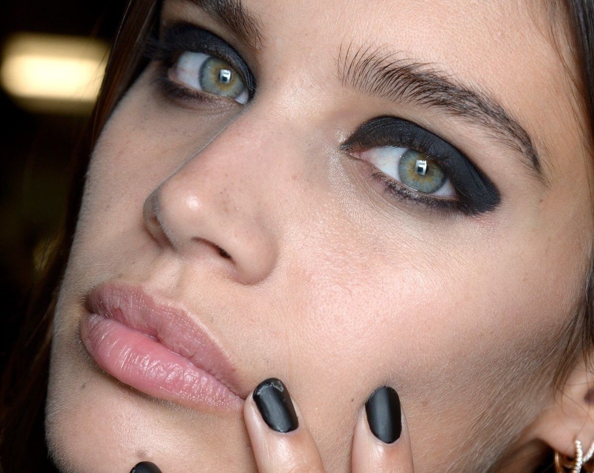 FOR EDITORIAL USE ONLY. Tommy Hilfiger Backstage London Ready to Wear. Autumn/Winter 2017. Portuguese model Sara Sampaio. ADDITIONAL IMAGES AVAILABLE ON REQUEST., Image: 353955101, License: Rights-managed, Restrictions: , Model Release: no, Credit line: Profimedia, TEMP Camerapress