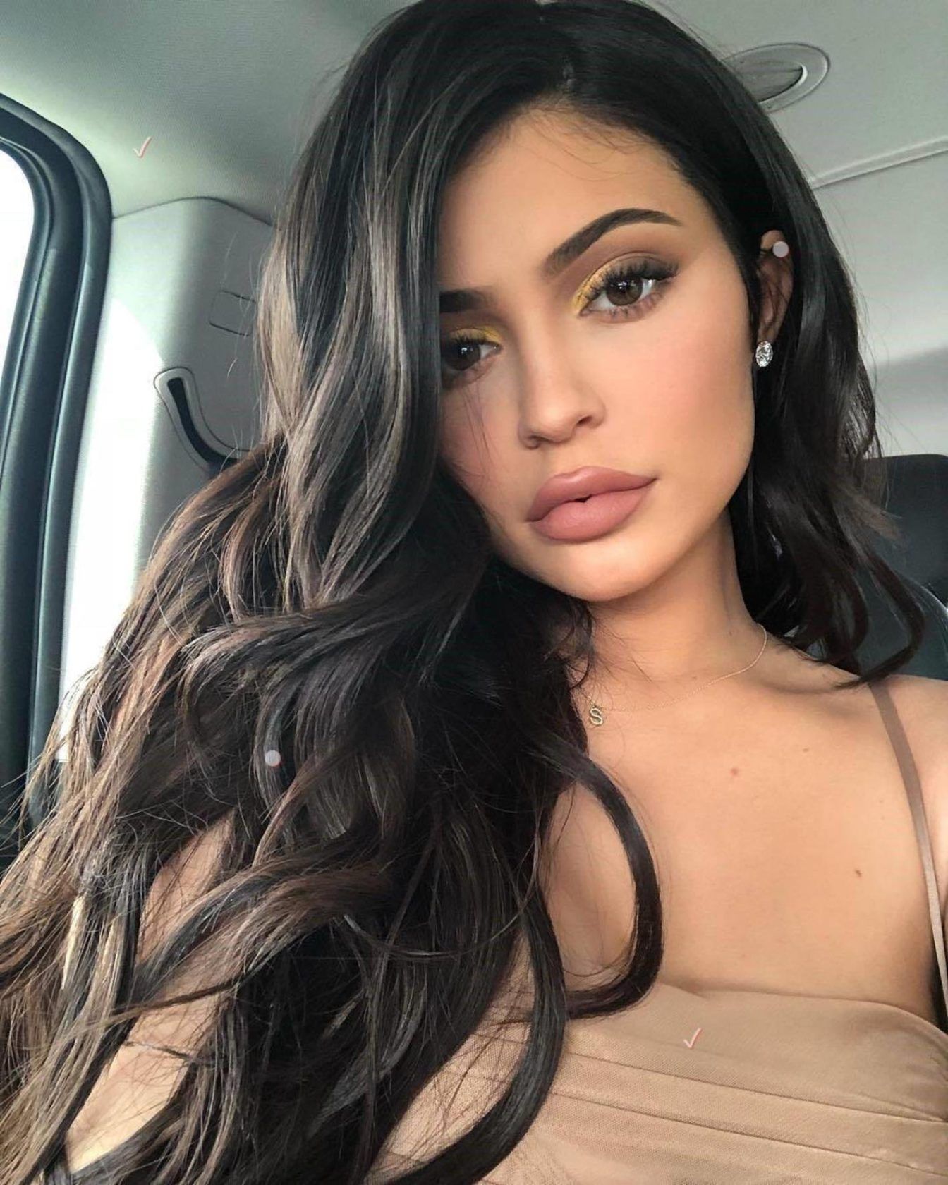 Kylie Jenner (kyliejenner / 18.05.2018): pop up "", Image: 372240431, License: Rights-managed, Restrictions: , Model Release: no, Credit line: Profimedia, Face To Face A