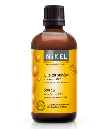  Ulje za sunčanje s mrkvom koncentrat je bogat vitaminima i karotenoidima, prirodnim putem štiti kožu odbijajući do 25% sunčevih zraka. Svojim antioksidativnim djelovanjem neutralizira štetne učinke UV zraka, djeluje pomlađujuće, regenerativno i umirujuće te ubrzava tamnjenje i produljuje preplanulost. 
