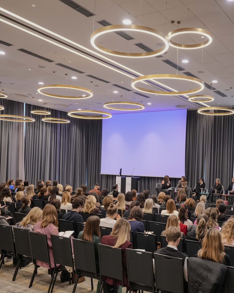 Drugi dan Estetica Demik stručnog skupa oduševio posjetitelje