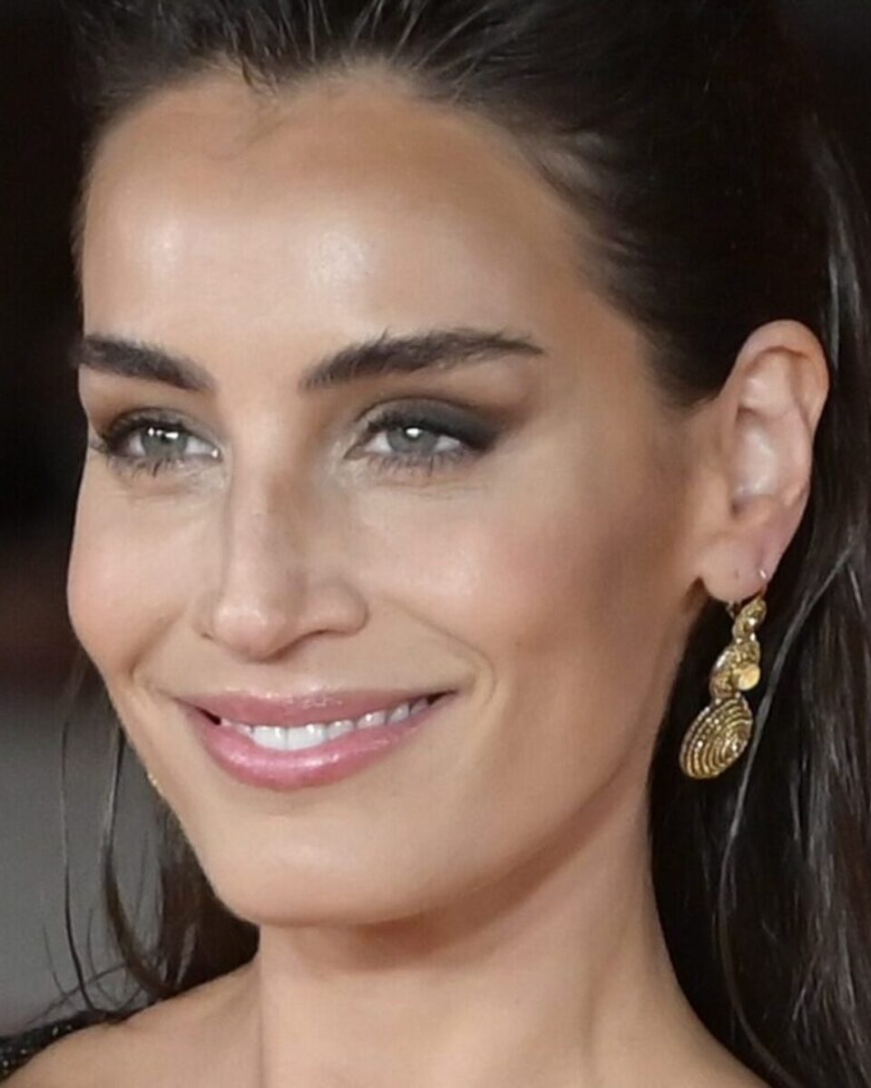 Može li microneedeling ukloniti mrlje s lica