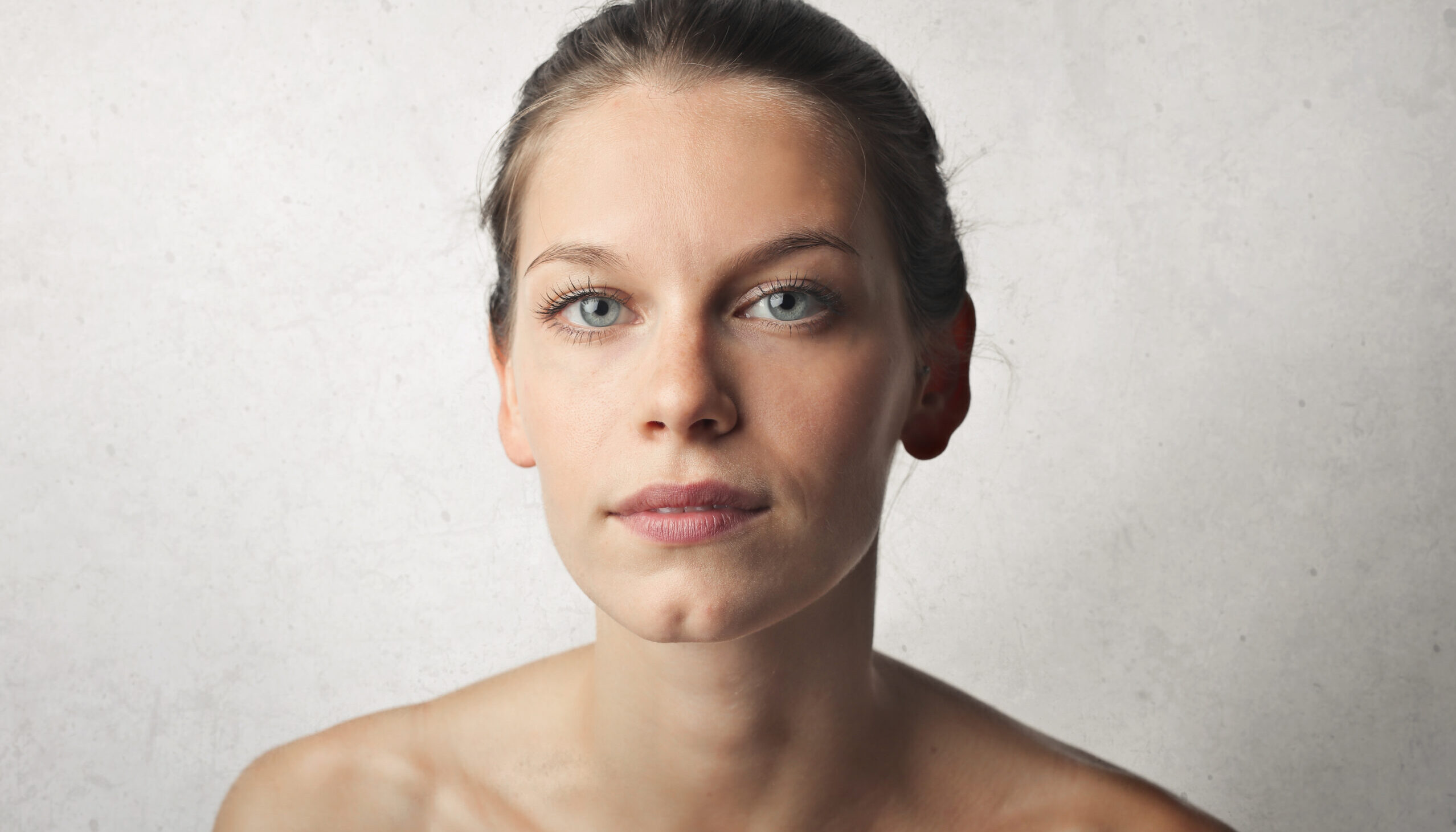 Poznata dermatologinja upozorava: evo što nikako ne smijete raditi ako vam se na koži pojavi aterom