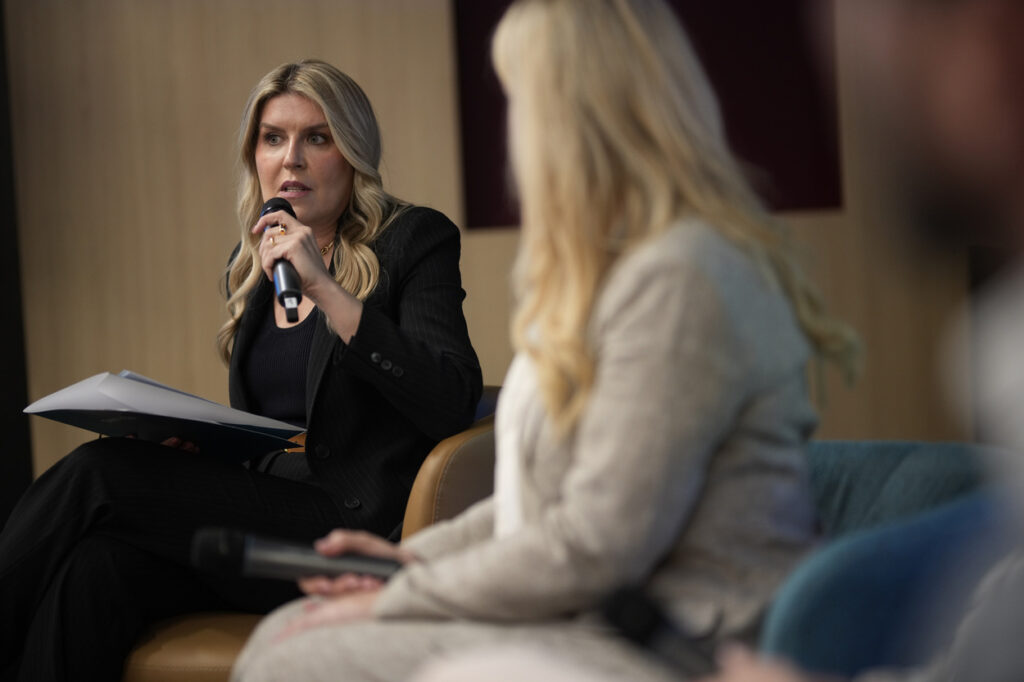 Ana Mogulić na predavanju Istina o debljini