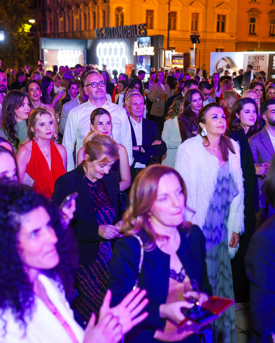Galerija fotografija Estetica Premium Product 2026